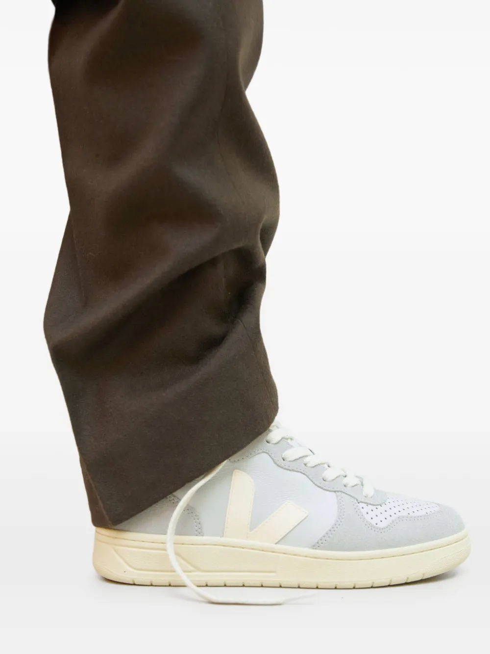 VEJA V-15 leren sneakers Grijs