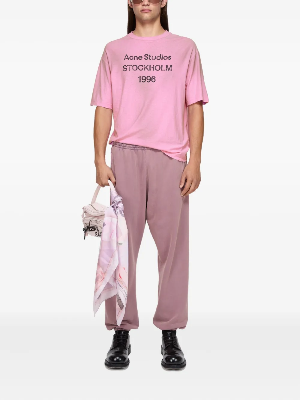 Acne Studios playera con logo estampado y efecto envejecido | Playeras y jerséis | Image 2