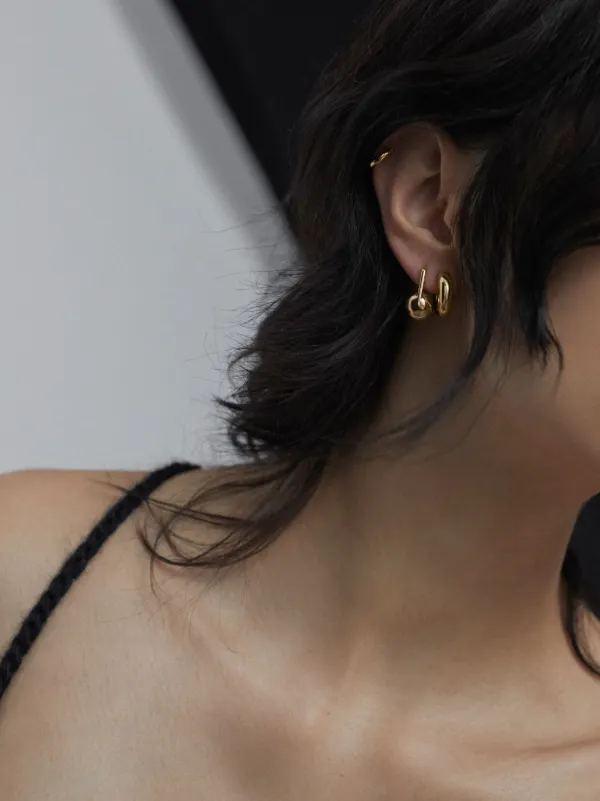 MARIA BLACK ゴールド フープピアス　22 MARIA BLACK | ディスラプテッド 22 ピアス - イエローゴールド