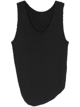 Pleats Please Issey Miyake