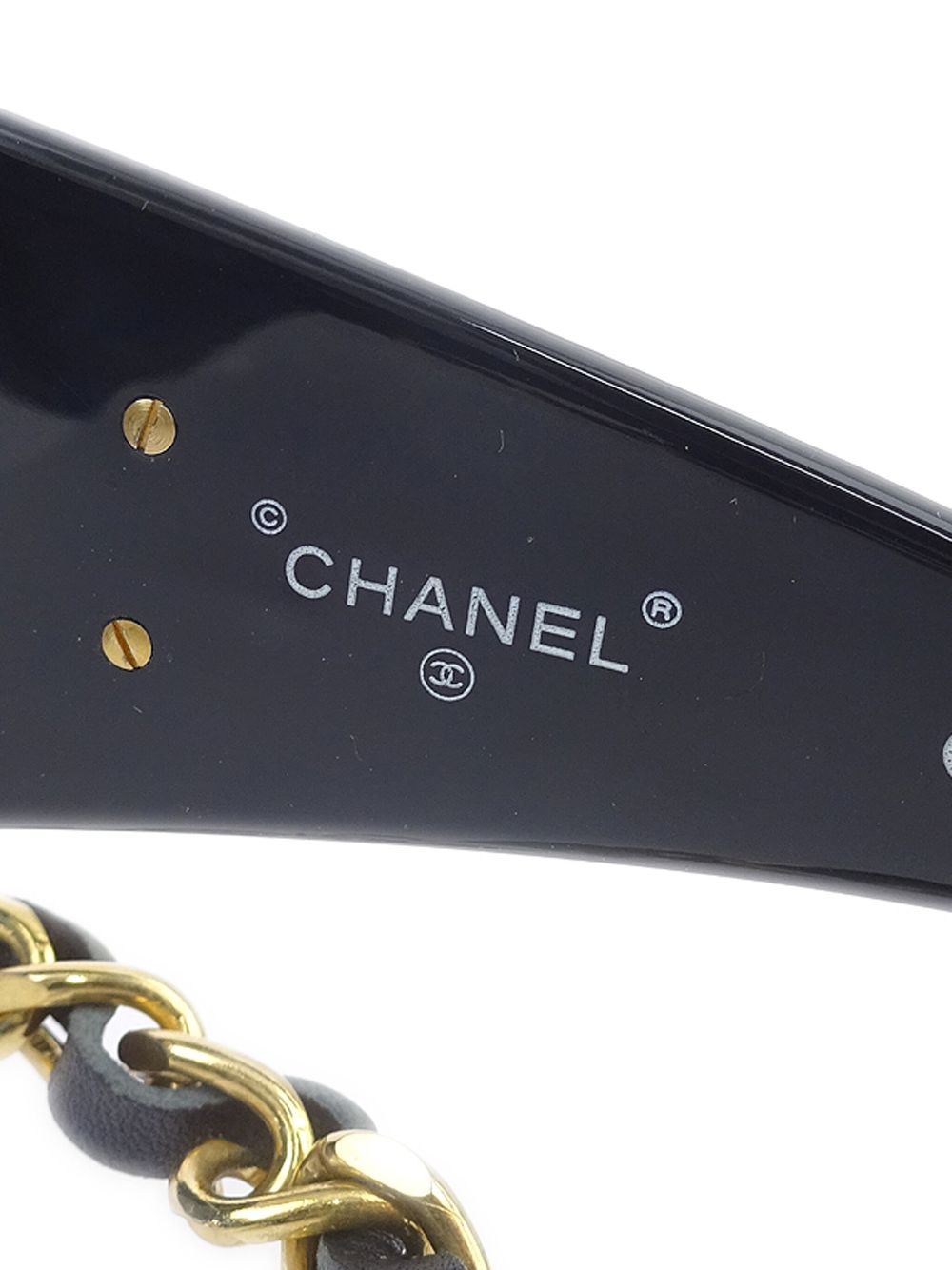 CHANEL 1990-2000 leather-and-chain trim shield sunglasses Women