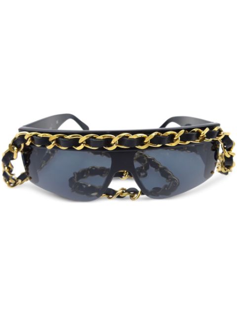 CHANEL 1990-2000s chain shield-frame sunglasses Women