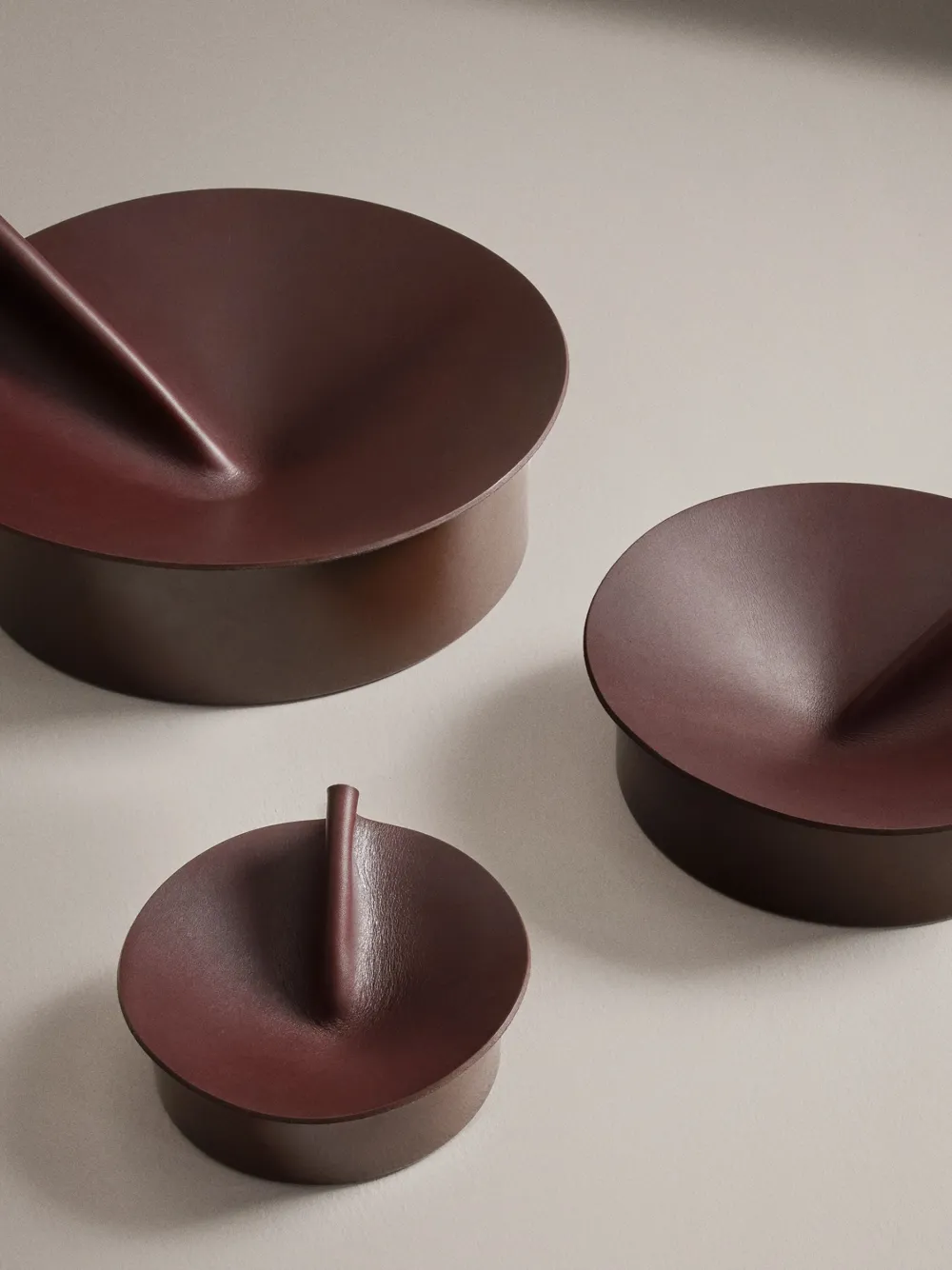Uniqka Mini Rotonda Circular Trinket Box (8cm X 16cm) In Brown