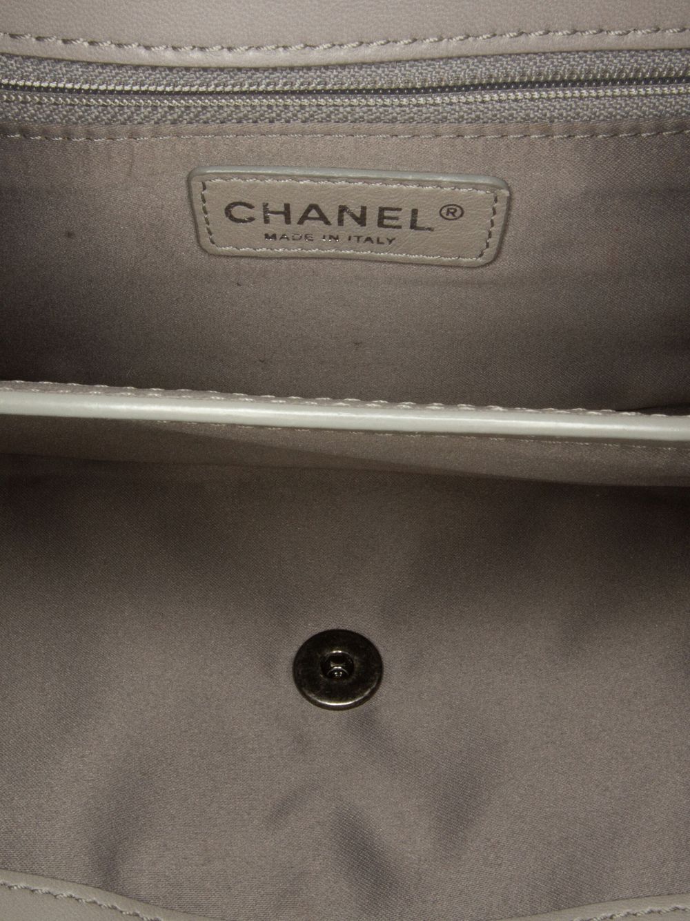 CHANEL 2013-2014 Mini Lambskin Flap crossbody bag Women