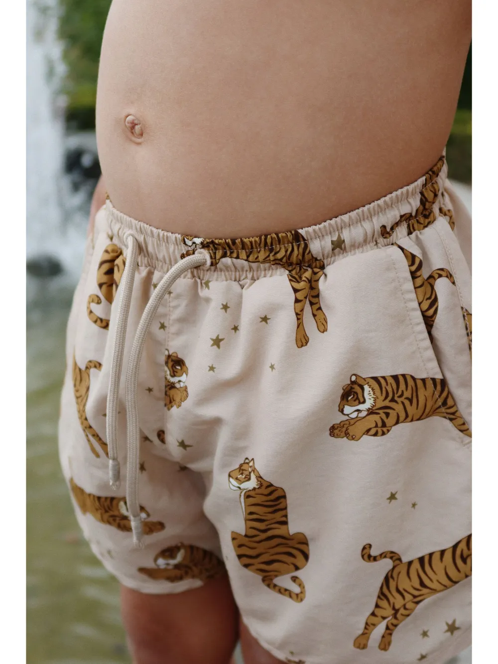 Konges Sløjd Shorts met trekkoordtaille en tijgerprint Beige