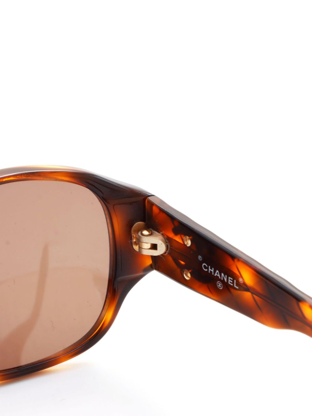 CHANEL 2000s CC plaque tortoiseshell sunglasses Women