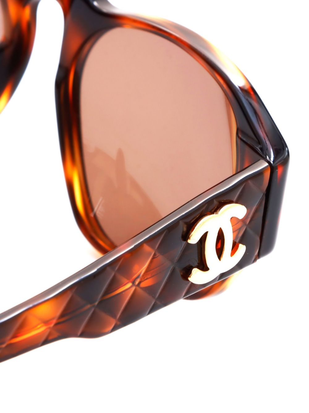 CHANEL 2000s CC plaque tortoiseshell sunglasses Women