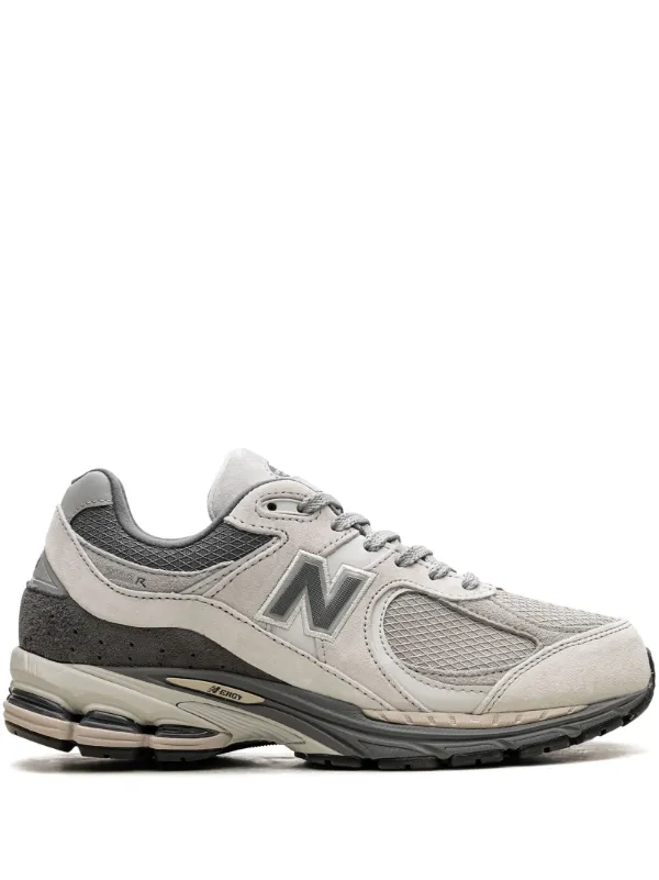 2/24発売｜New Balance 2002R GORE-TEX 