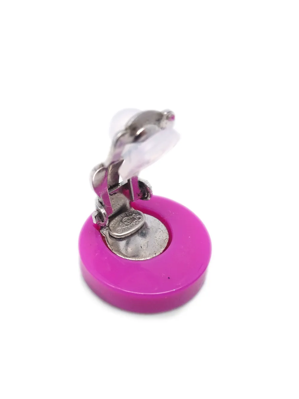 Pre-owned Chanel 2004 Button Clip-on Earrings In Pink