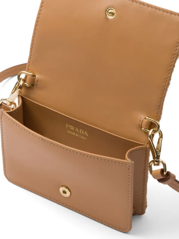 財布・小物その他 PRADA Pastel Green Raffia Card Holder cq5dam.web.hebebed.600.600.jpg