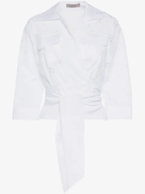 D.Exterior floral-embroidery wrap shirt