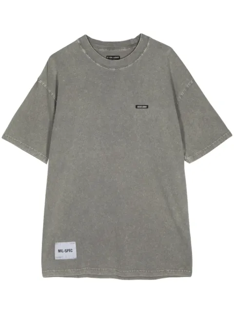 izzue playera con logo estampado