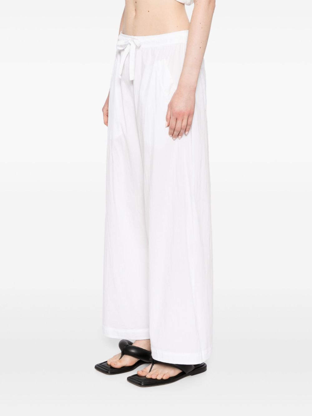 Shop Transit Poplin Straight-leg Pants In 白色