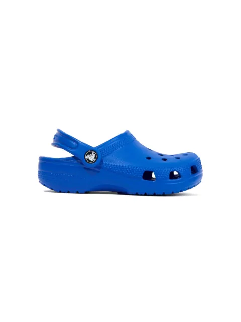 Crocs Kids sandalias con perforaciones