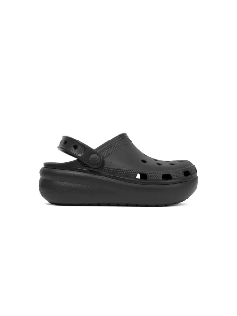 Crocs Kids sandalias con perforaciones