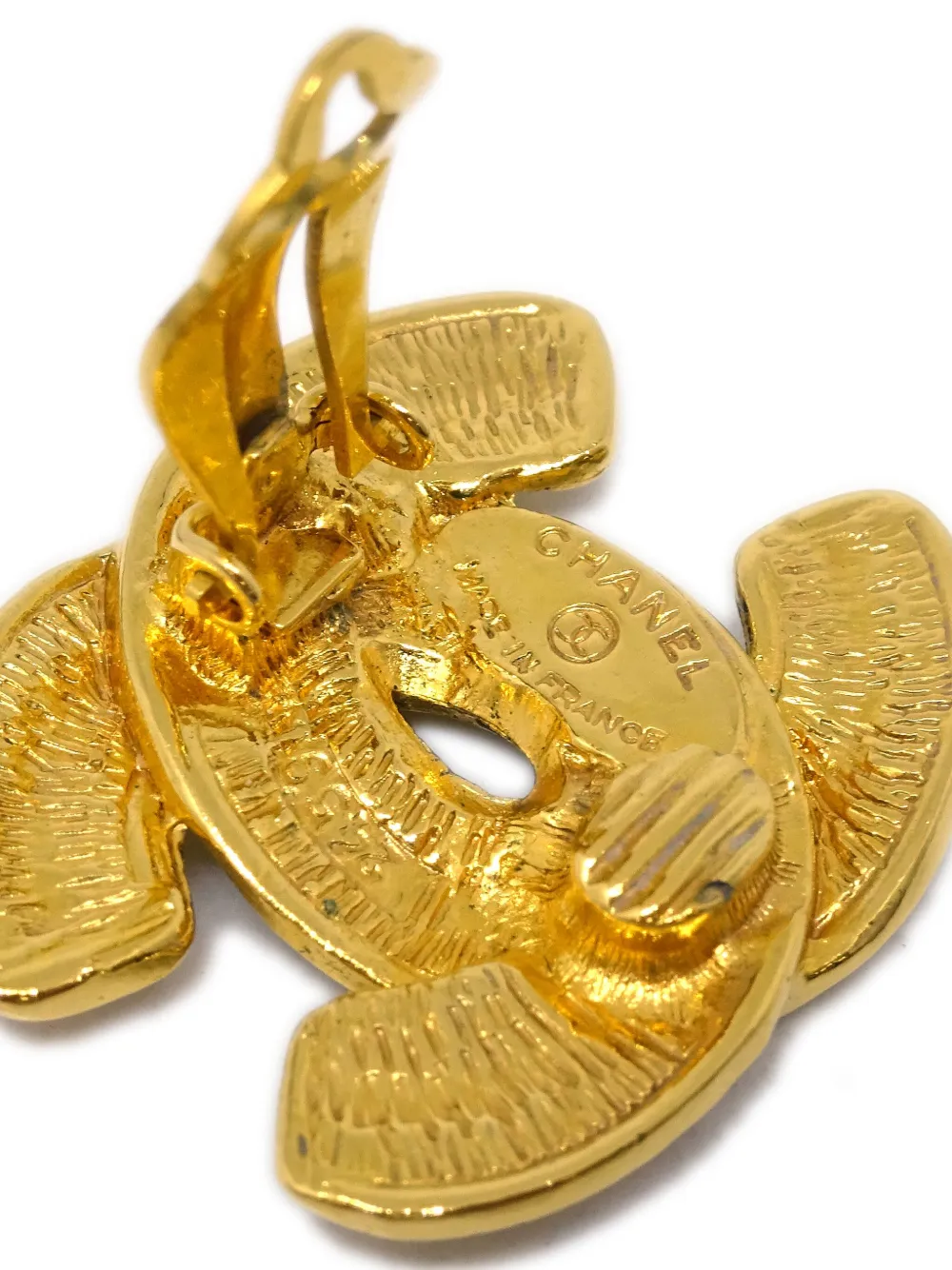 1990-2000 Diamond-Embossed Cc Clip-On Earrings