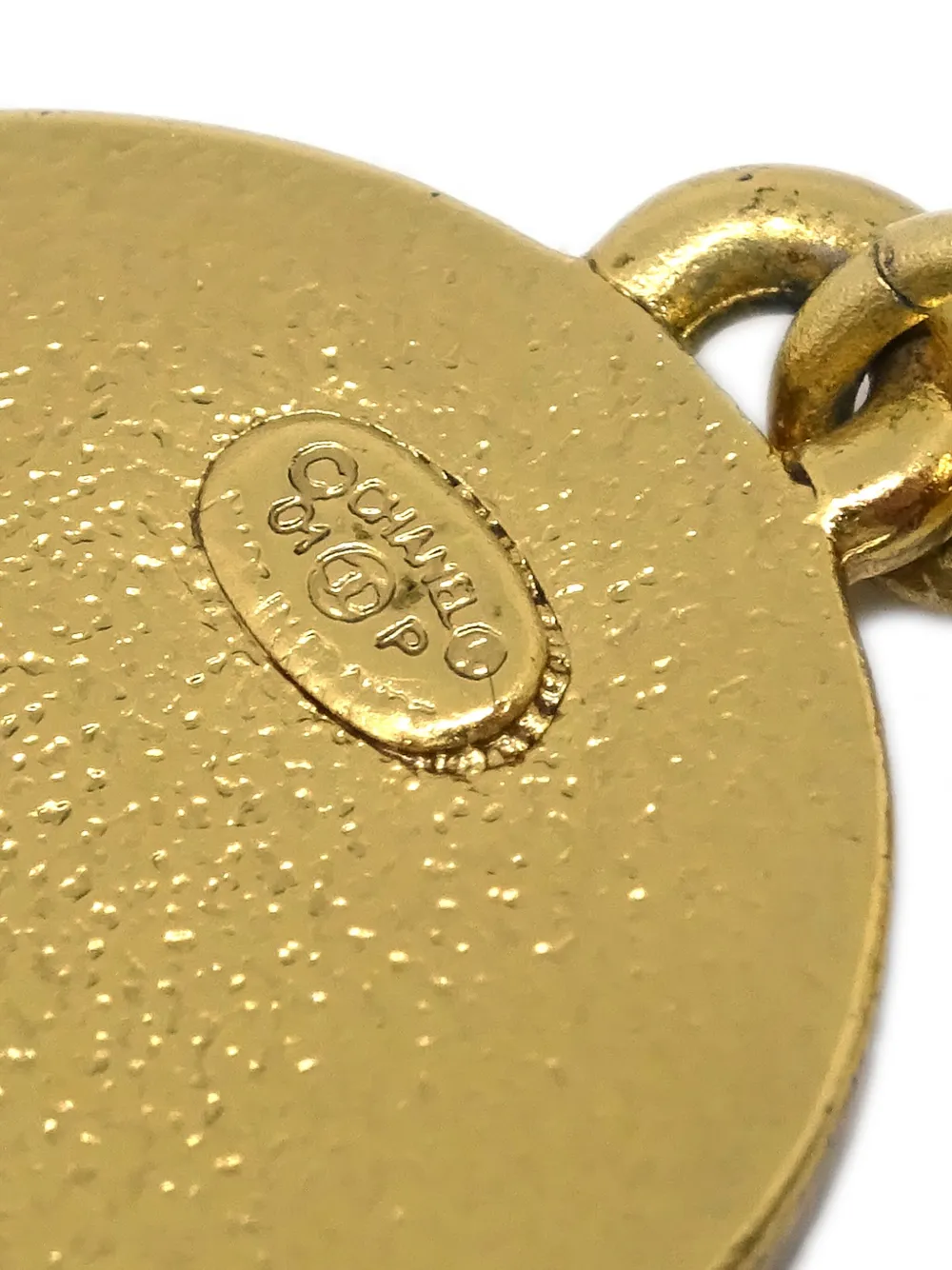 Pre-owned Chanel 2001 Cc Pendant Earrings In Gold