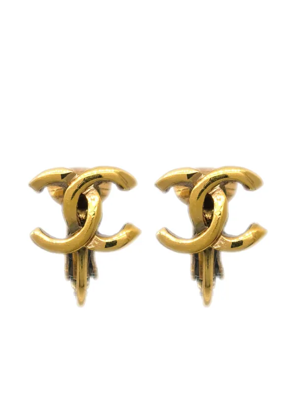 Chanel Pre-owned 1990-2000s CC Clip-on Earrings in Gold