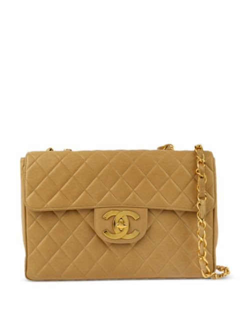 CHANEL 1995 jumbo Classic Flap shoulder bag Women