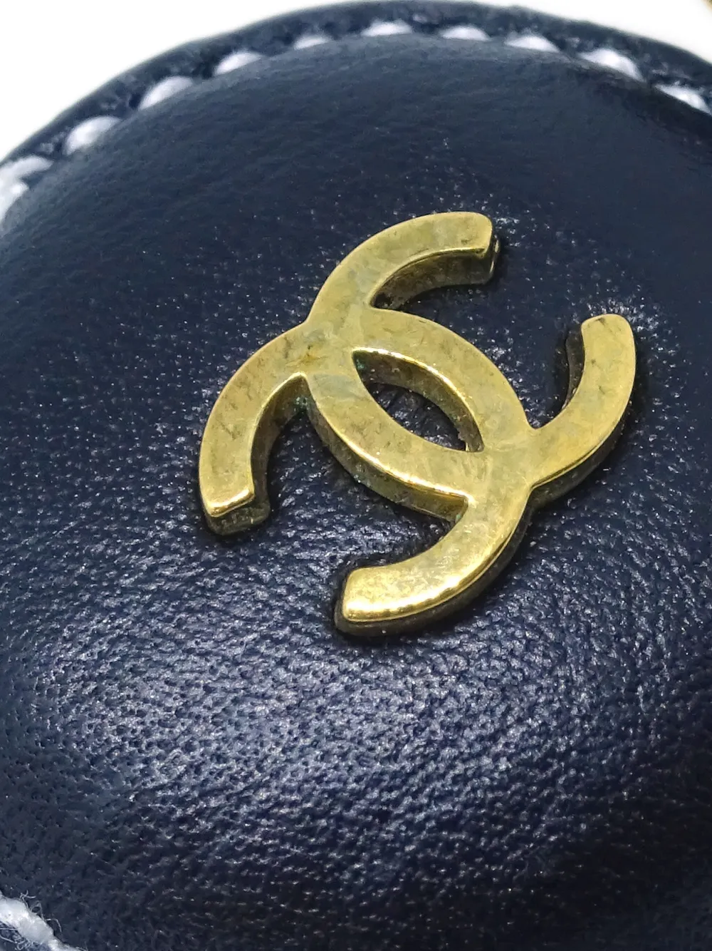 CHANEL Pre-Owned 1994 pre-owned oorclips met CC-logo - Zwart