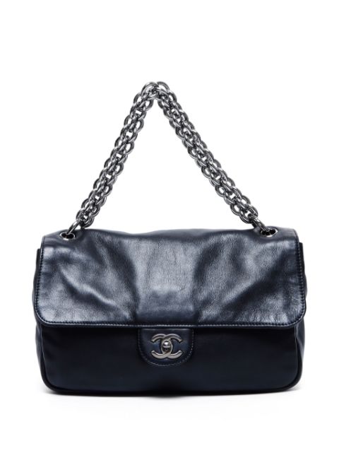 HOT SALE CHANEL 2006-2008 medium Flap shoulder bag Women