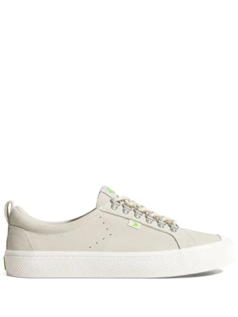Cariuma Oca Low suede lace-up sneakers