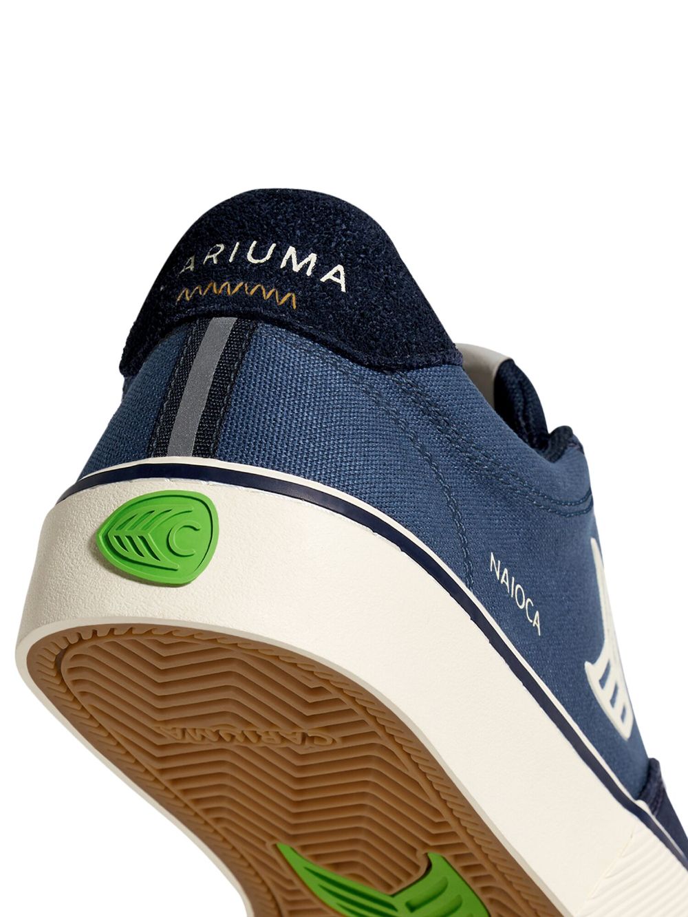 Cariuma Naioca Pro panelled sneakers - Blauw