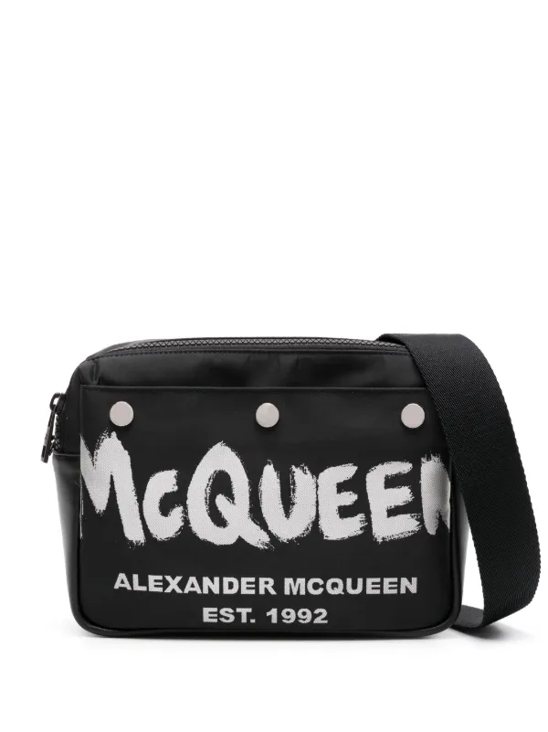 ショルダーバッグ ALEXANDER MCQUEEN Men Bags 8251391MAAD 1000 Black 23831522_53900120_600.jpg