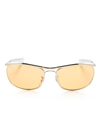 Ray-Ban