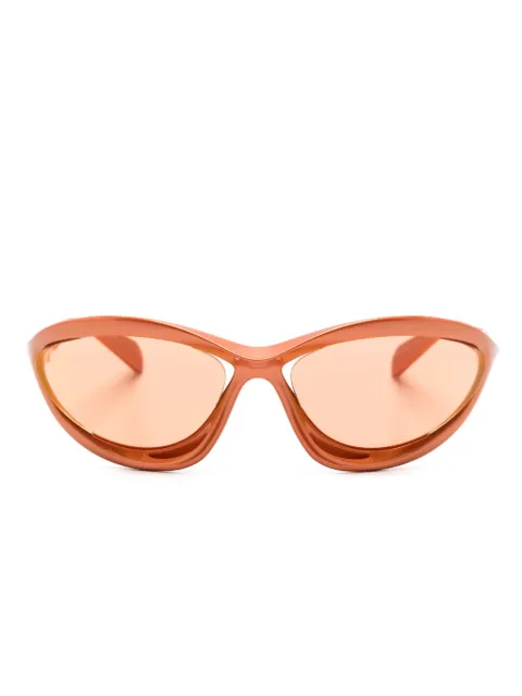 Prada Eyewear PRA23S cat-eye sunglasses