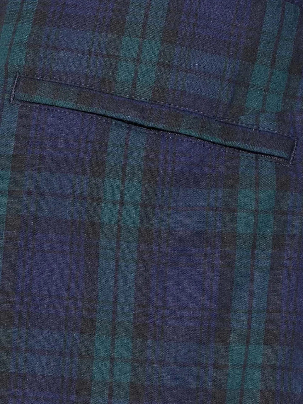 Engineered Garments Geplooide shorts met tartan ruit Blauw