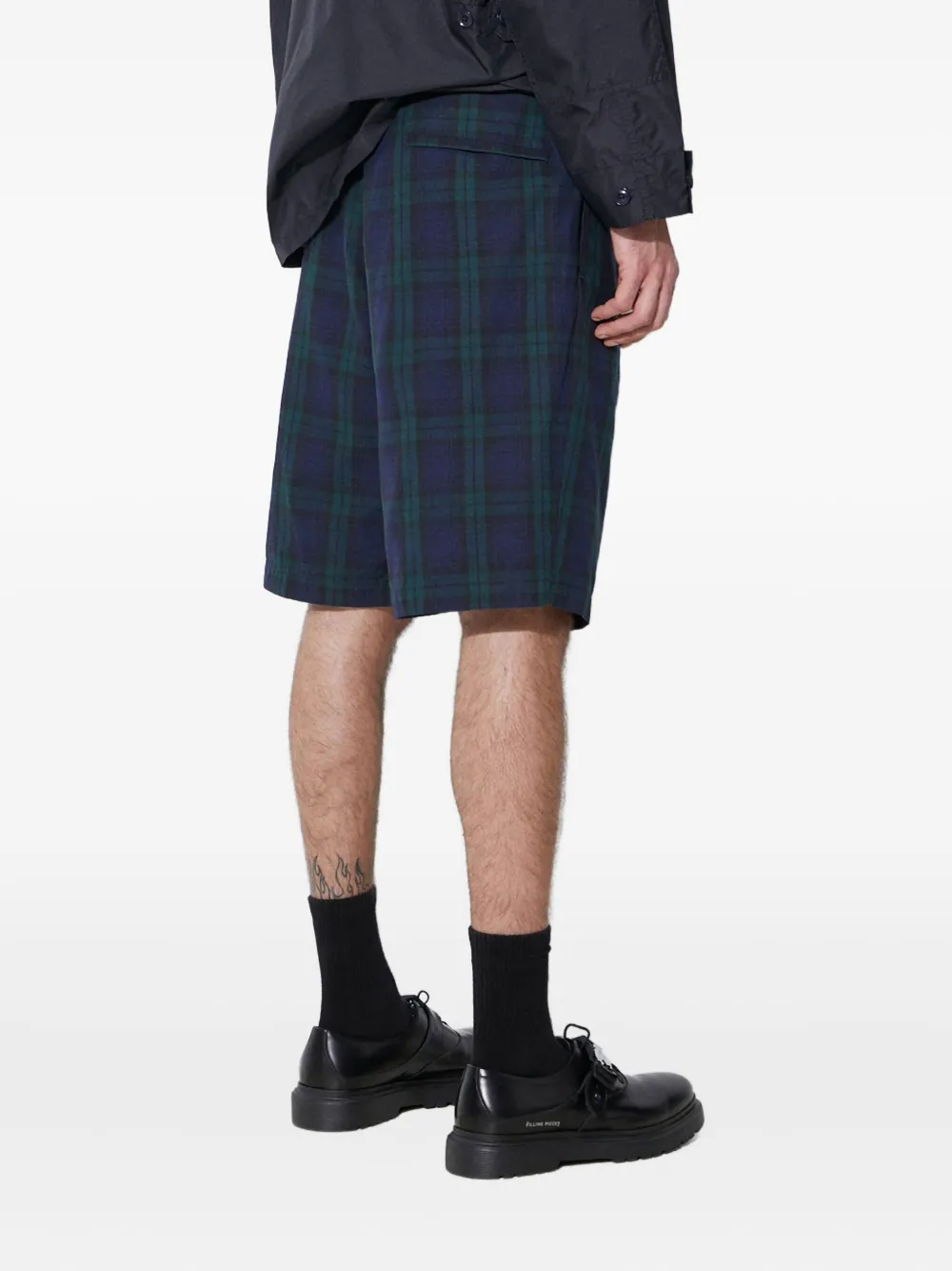 Engineered Garments Geplooide shorts met tartan ruit Blauw