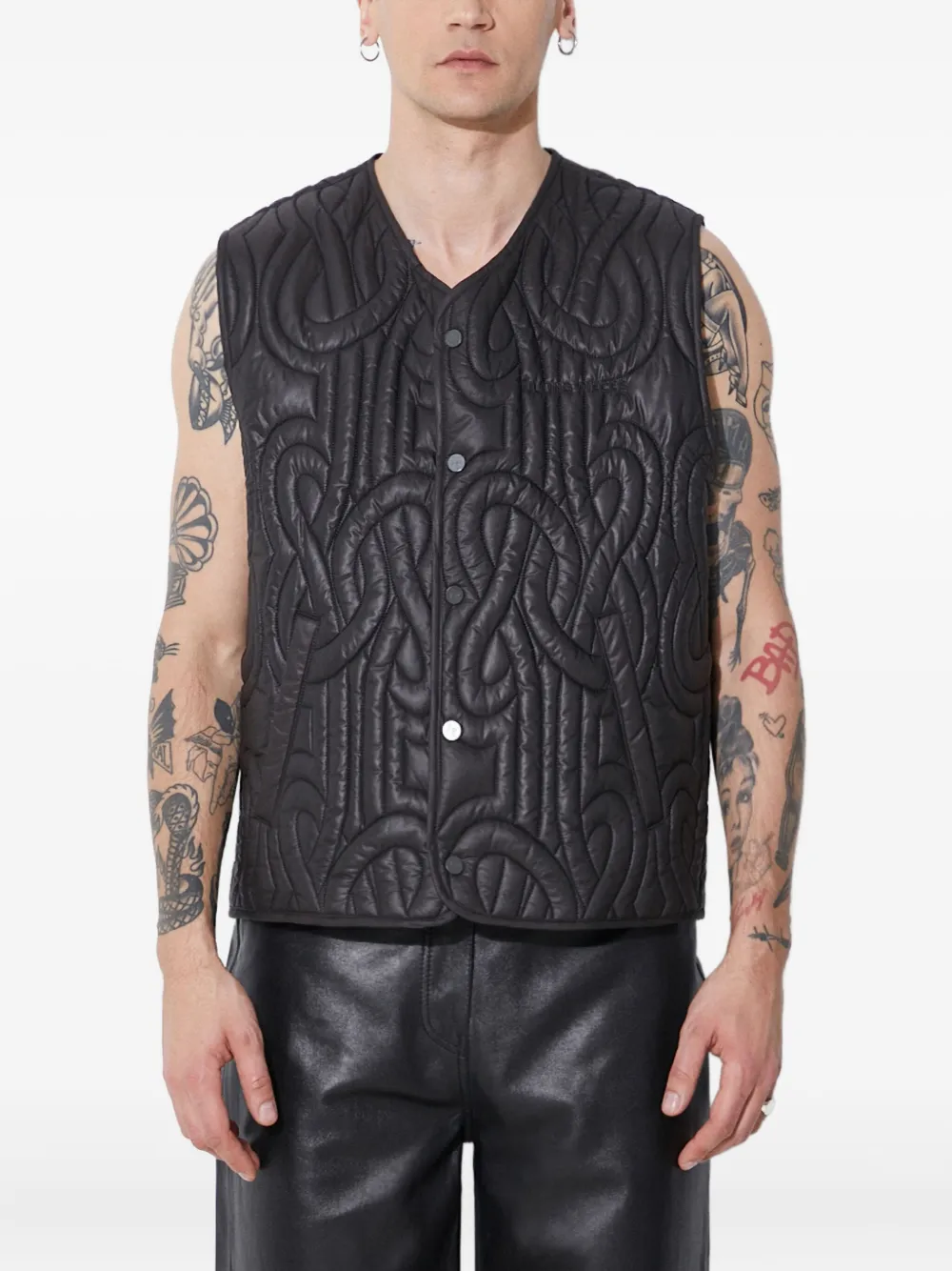 Filling Pieces quilted knot-pattern vest | Black | Image 1