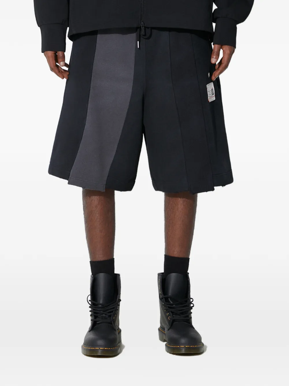 Maison MIHARA YASUHIRO label-detail shorts - Nero