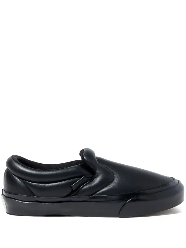 Black leather slip on vans nz best sale