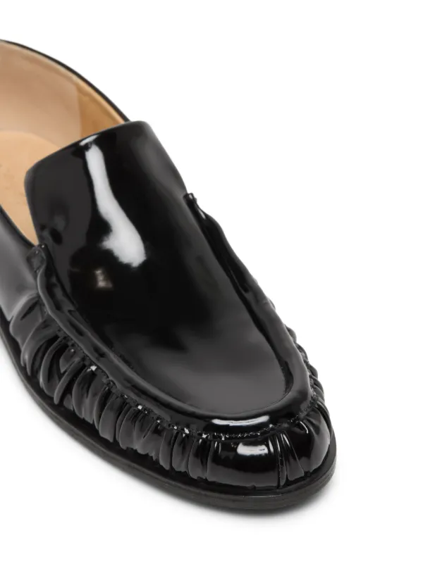 Marsèll Mocassino エナメルレザーローファー | ブラック | FARFETCH JP