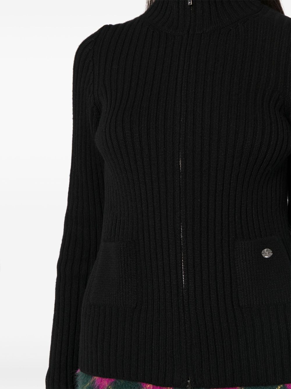 CHANEL 2000s zip-up cashmere cardigan Women