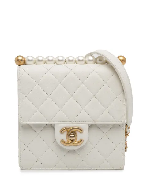CHANEL 2019 Small Lambskin Chic Pearls Flap crossbody bag Women