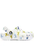 Crocs Kids Classic dinosaur-print clogs - White