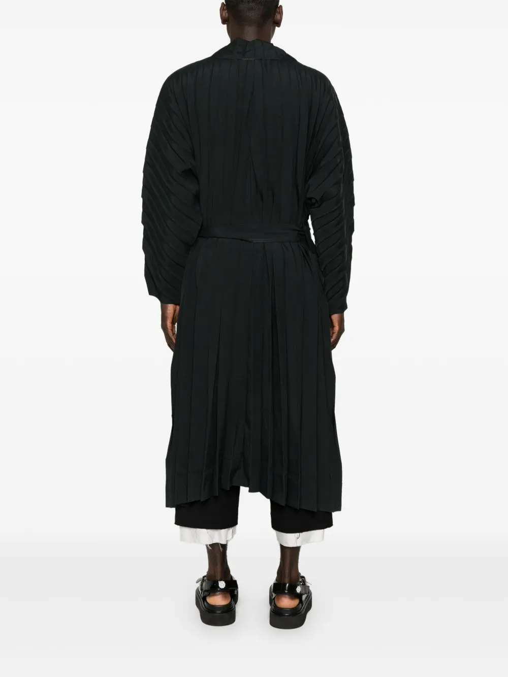 Homme Plissé Issey Miyake Edge Pleated Long Coat | Black Homme Plissé Issey Miyake Edge Pleated Long Coat | Black