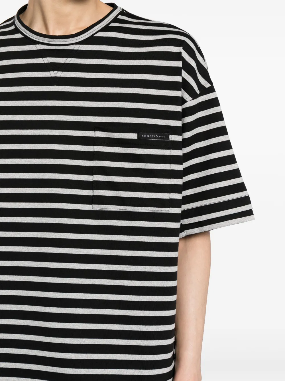 SONGZIO Gestreept T-shirt met print Zwart