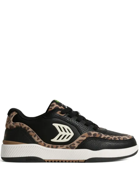 Cariuma Uba sneakers