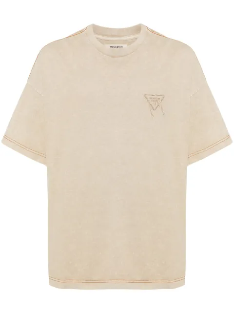 Musium Div. playera con logo bordado