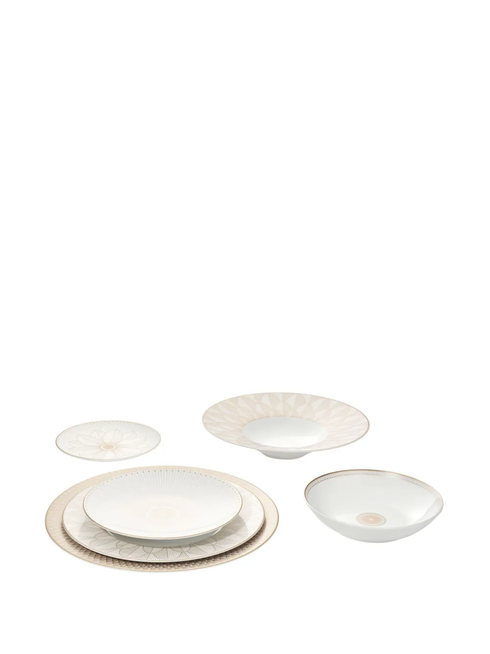 Christofle Malmaison Impériale Dinner Plate In 白色