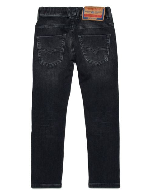 mid-rise slim-fit jeans 