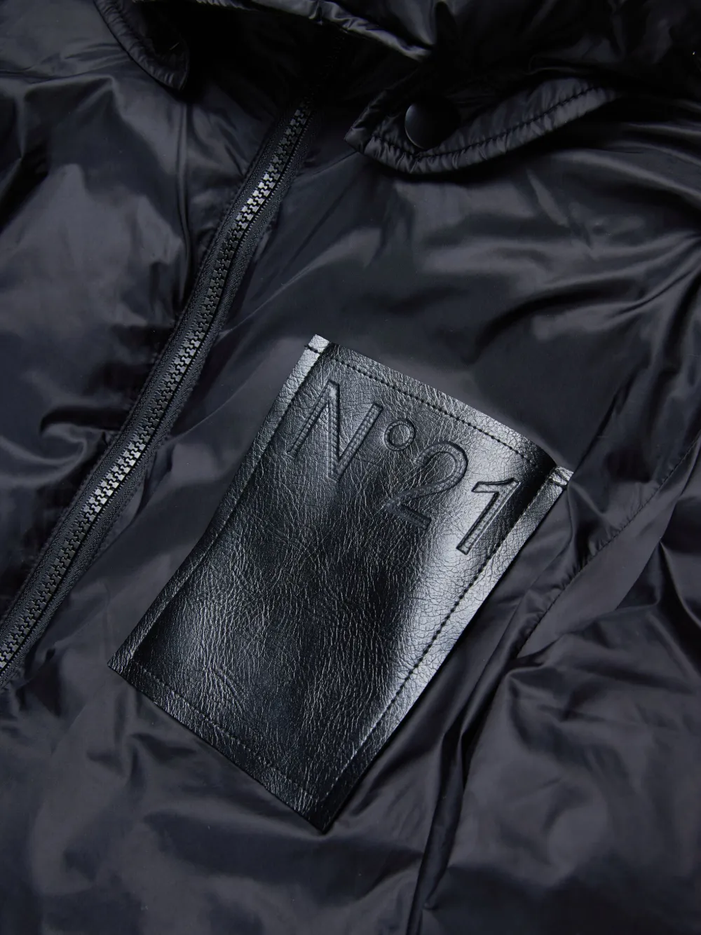 N°21 Lightweight Padded Jacket With Logo Patch In Black