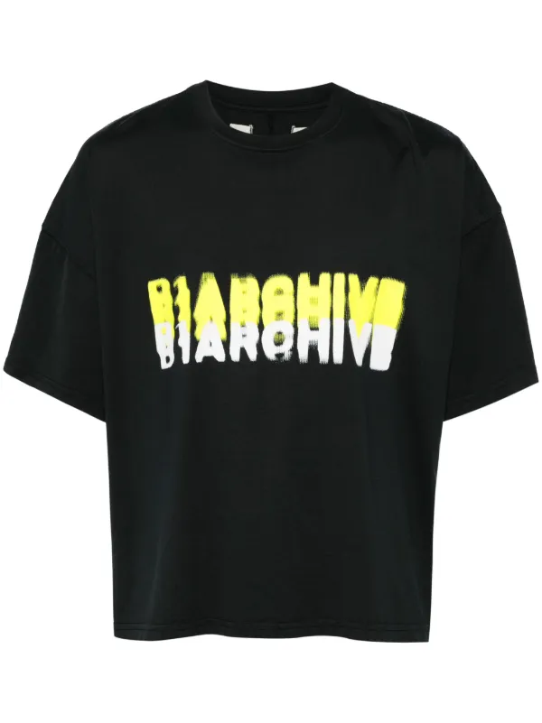 【関税込み】B1ARCHIVE ブラック ロゴプリント Tシャツ B1ARCHIVE ロゴ Tシャツ | ブラック | FARFETCH JP