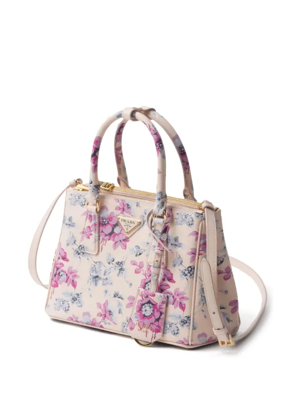 バッグ・カバンその他 Prada Galleria medium printed Saffiano leather bag 0400022920320_BEIGEKHAKI?wid=