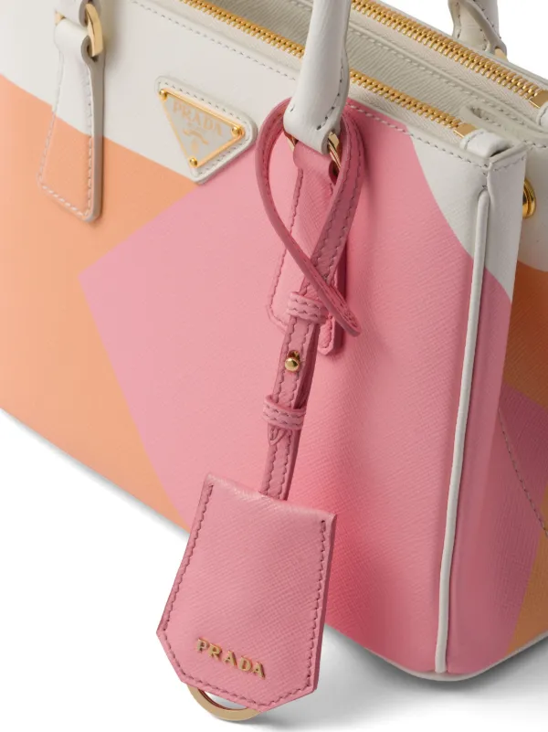 ハンドバッグ PRADA LIGHT PINK GALLERIA SMALL HANDBAG Prada Small Galleria Saffiano Leather Handbag | Pink