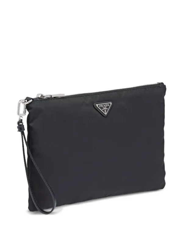 Prada Re-Nylon クラッチバッグ | ブラック | FARFETCH JP